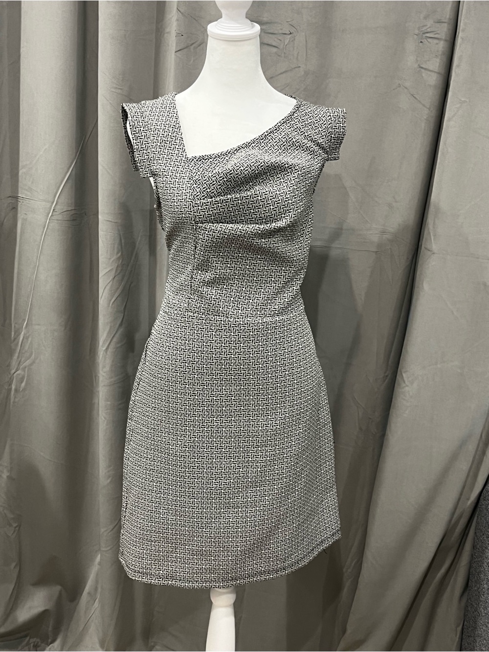 R&M Richards Collection Black & White Dress Size 14W